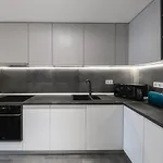 Modern In A Quiet Area דירה *