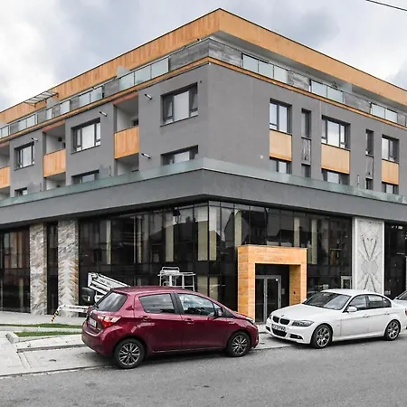 Modern In A Quiet Area Appartement