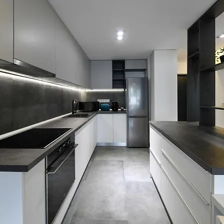 Modern In A Quiet Area شقة كلوج-نابوكا