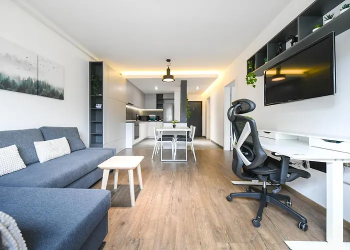 Modern In A Quiet Area * Клуж-Напока